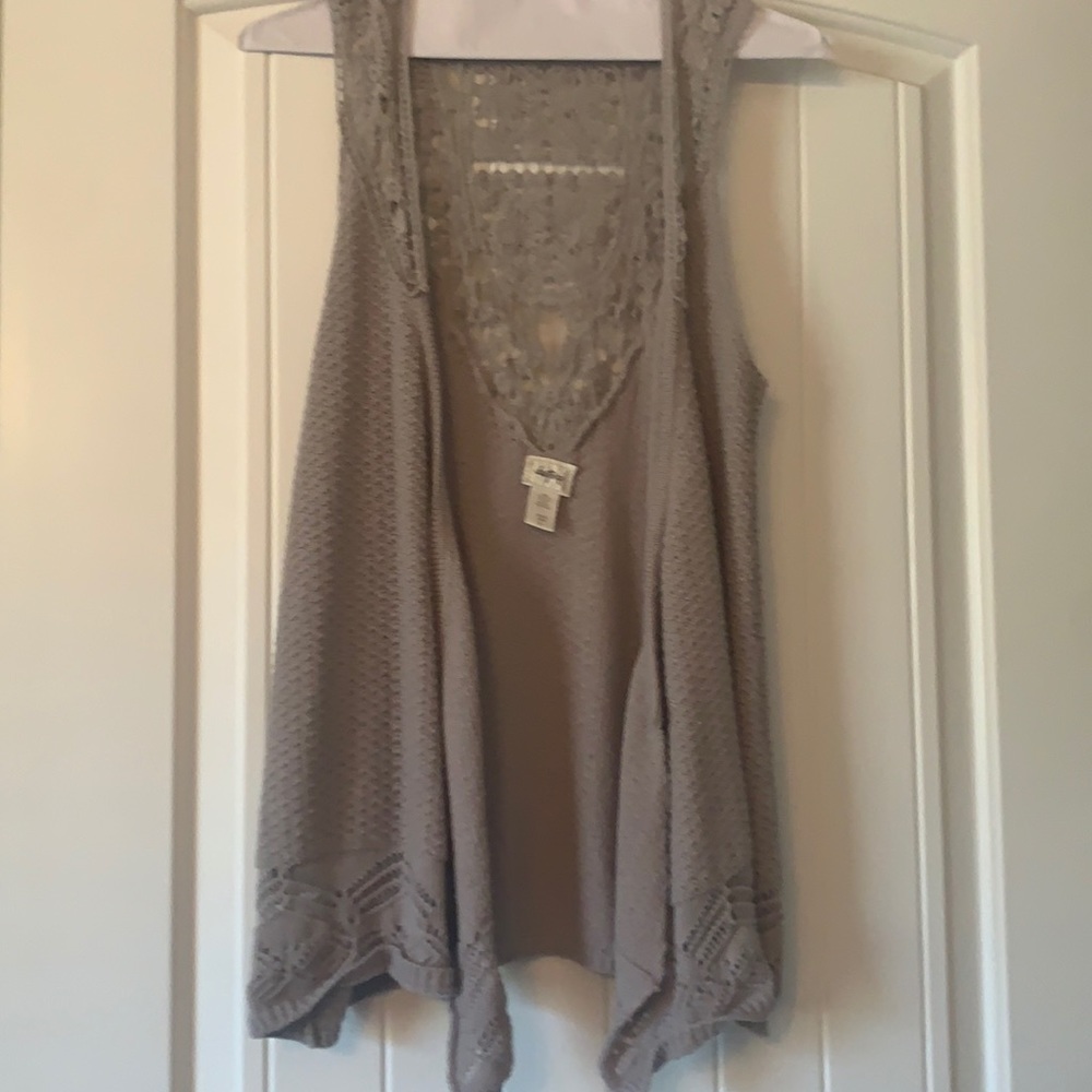 Daytrip sweater vest
